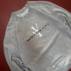 Fruit of the Loom Women's Grey and Black Sweatshirt